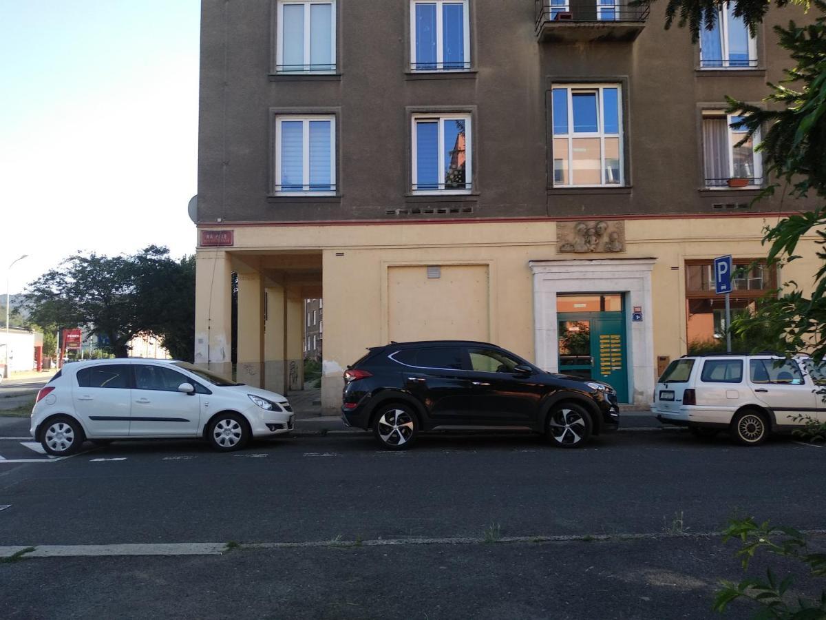 Lucka Apartment Usti nad Labem Ngoại thất bức ảnh