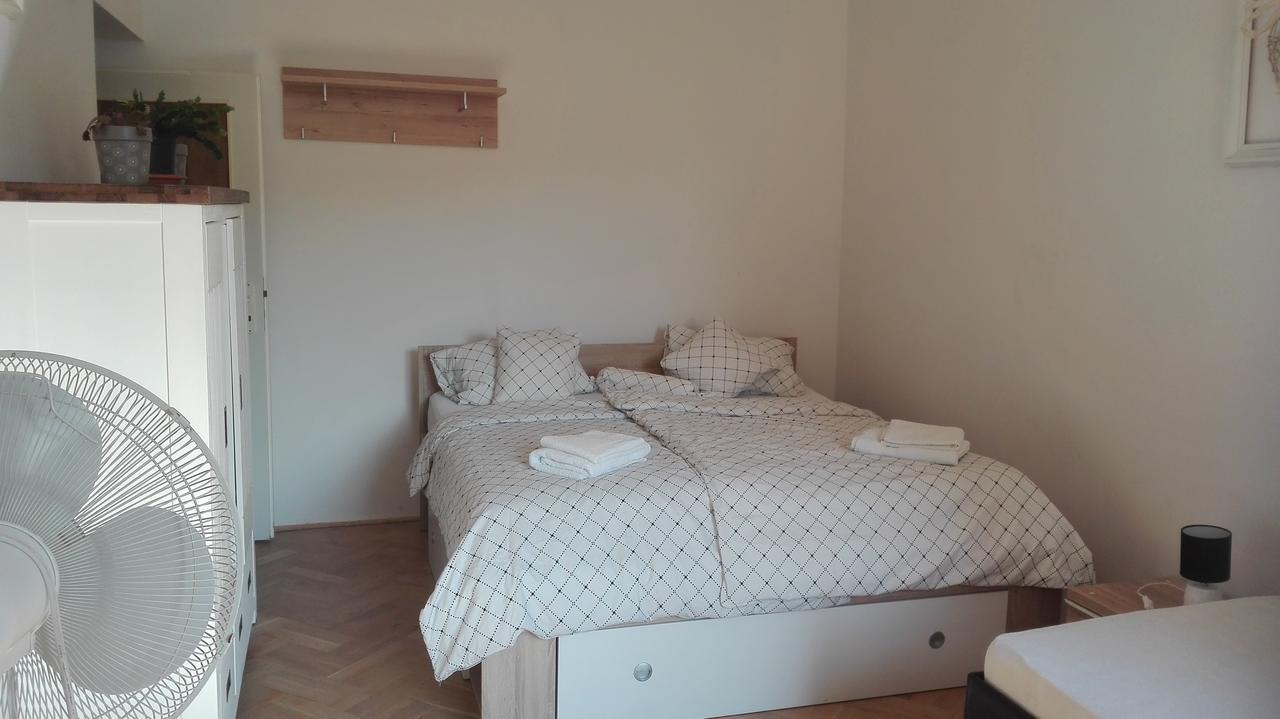 Lucka Apartment Usti nad Labem Ngoại thất bức ảnh